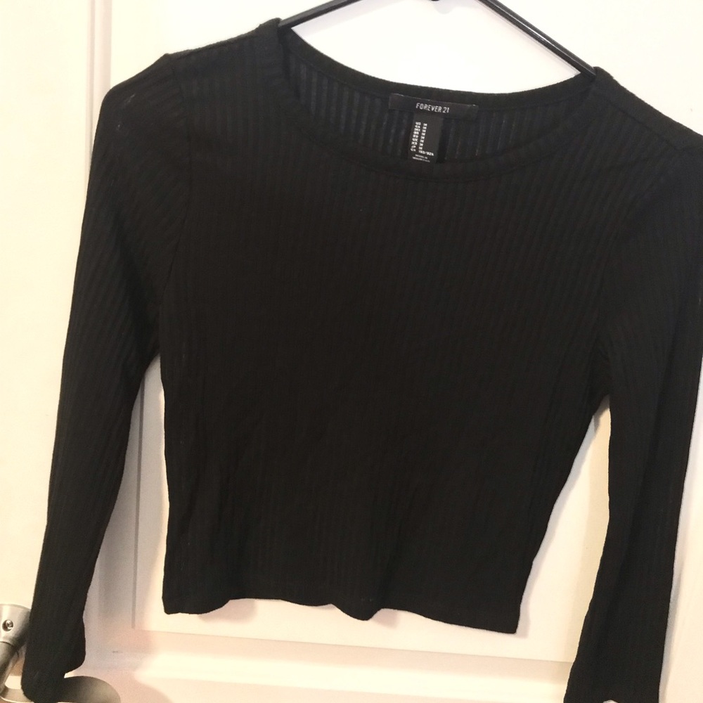 Black Ribbed Crop Top